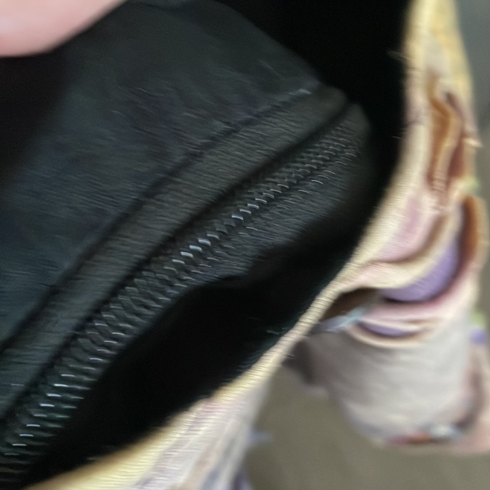Handbag - Picture 5 of 5